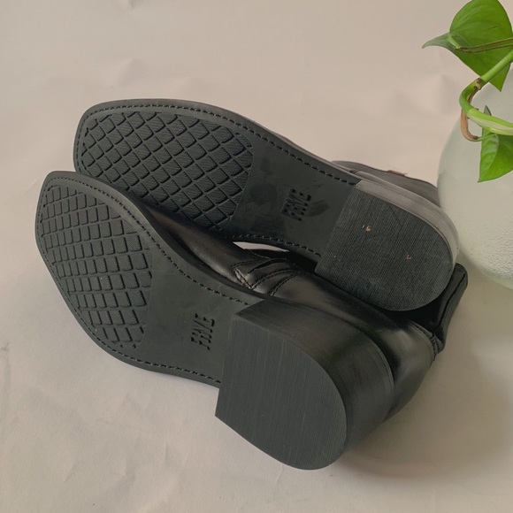 FRYE “Hannah Engineer” Black Leather Ankle Boot - Picture 3 of 4